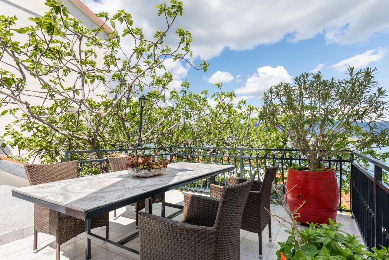 Apartments Rogulj Trogir Kültér fotó